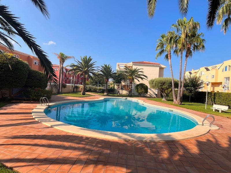 Foto a22535e8-6f64-4da8-a009-0786a2e77d7f. Àtic amb calefacció piscina a Les Bassetes - El Marjal Dénia