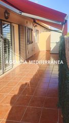 Rent Penthouse in L´Eixereta. Espectacular áticodúplex en alquiler con gran terraza, garaje, e