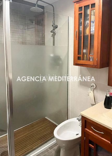 Foto f2997694-e663-4f2d-b45e-a4304a2939c4. Pis amb aparcament a La Creu Coberta Valencia