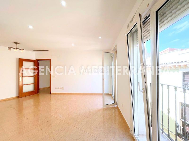 Foto 13c345d6-13c4-41c1-8d0e-8847ed3c70f2. Pis a Centro Pedreguer