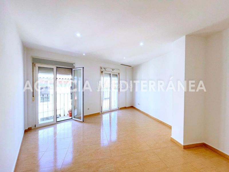 Foto 51ce3a44-80d8-4175-b499-c6b84fa950c6. Pis a Centro Pedreguer
