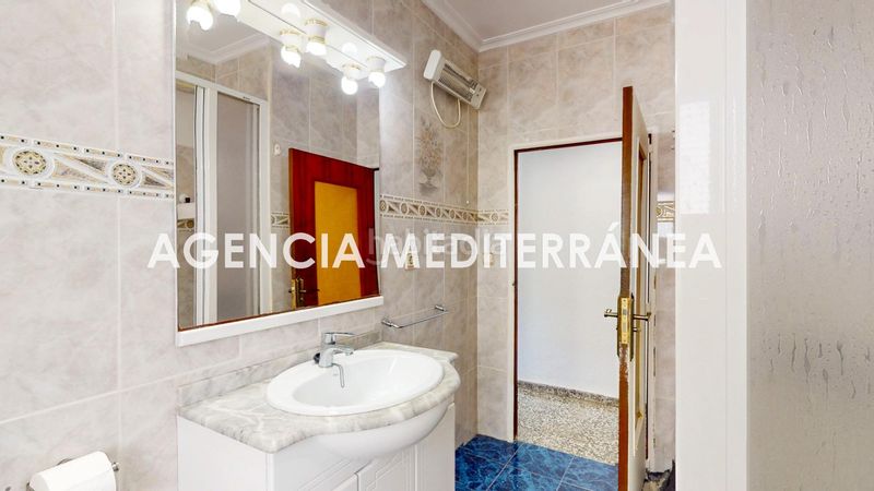 Foto 1b52e2c1-9de6-4e6e-b59d-8939f5d49ce0. Pis a Penya-Roja - Avda. Francia Valencia