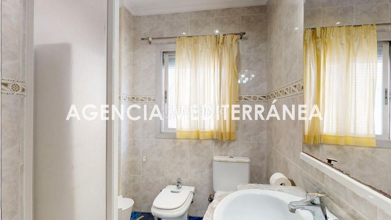 Foto c52e118a-5c7c-4201-8fc4-43fc5b99c418. Pis a Penya-Roja - Avda. Francia Valencia