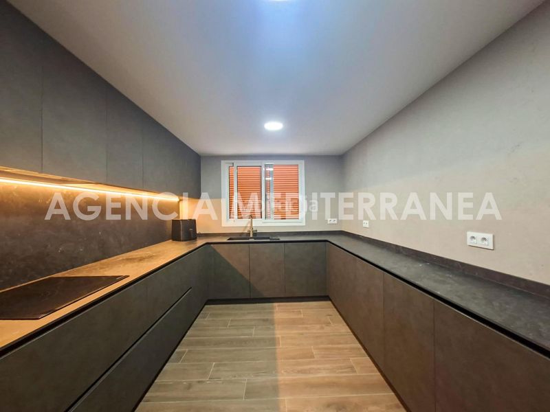 Foto 1a2ebaf7-c4bd-47d4-aa5d-375782c4404f. Casa adossada amb calefacció aparcament a Centro - Ambulatorio Paiporta