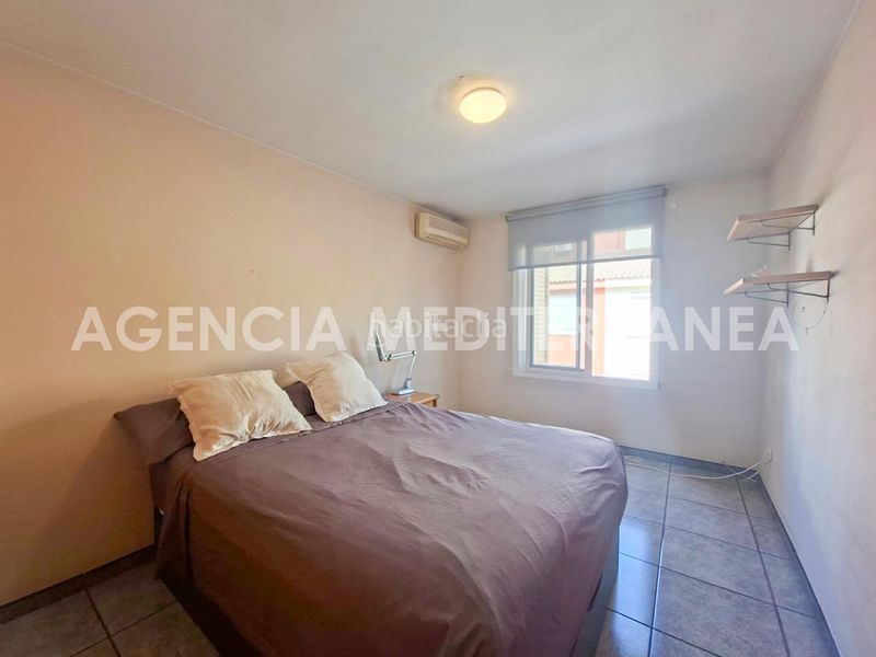 Foto a8c2c6e7-aa74-454c-8bf3-c7f3c70dccbc. Casa adossada amb calefacció aparcament a Centro - Ambulatorio Paiporta