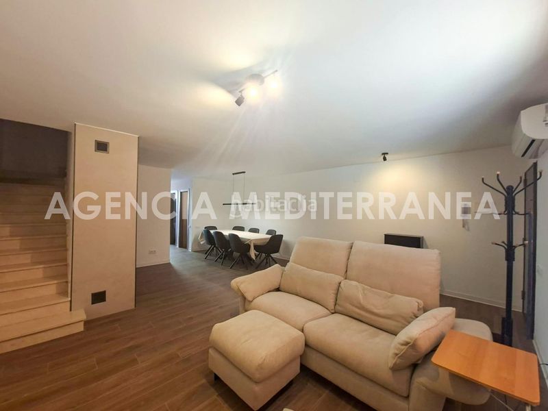 Foto c43e6d90-4838-49c9-9183-0158bf4703cf. Casa adossada amb calefacció aparcament a Centro - Ambulatorio Paiporta