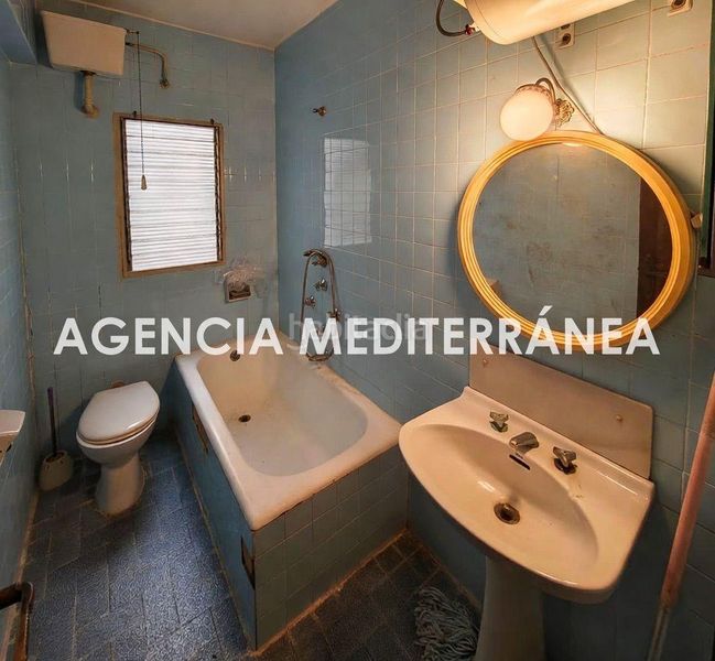 Foto 7cb56879-4b40-4496-ad50-a454aa907255. Pis amb calefacció aparcament a Russafa Valencia