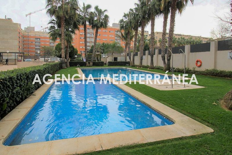 Foto 7e36e92c-5b00-4716-ac81-300e6c9e5d93. Pis amb calefacció aparcament piscina a Nou Benicalap Valencia