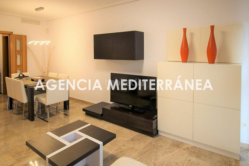 Foto b52d90e9-83d5-497d-97ee-2cfe7be96245. Pis amb calefacció aparcament piscina a Nou Benicalap Valencia
