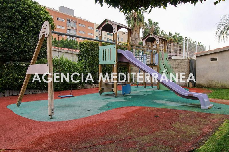 Foto fd39a14f-2583-4c29-b743-740267ee9bc7. Pis amb calefacció aparcament piscina a Nou Benicalap Valencia