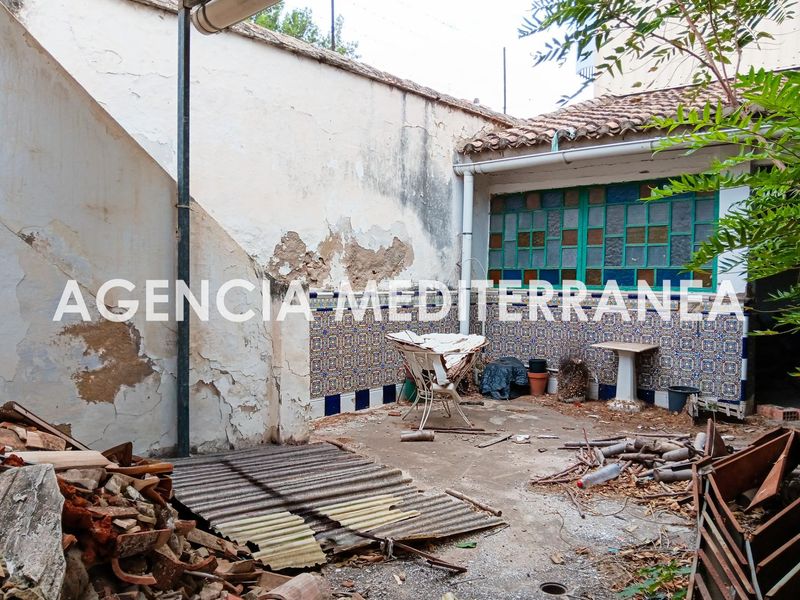 Foto caff3ccd-6b2c-43ed-93c7-cdb6fcf6aadf. Casa a Centro Ciudad Paterna