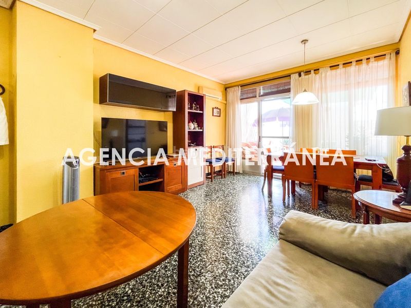 Foto b1054254-5d3a-4dd0-920f-77666c6b0bc0. Pis a Alcácer