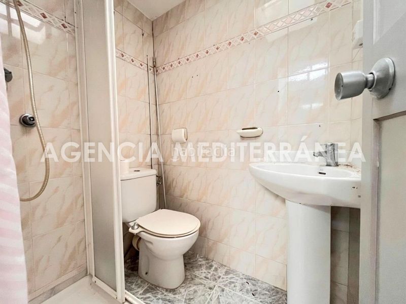 Foto bd2c3b4c-93fc-475d-ac63-606dfde32075. Casa adossada a Oliva nova Oliva