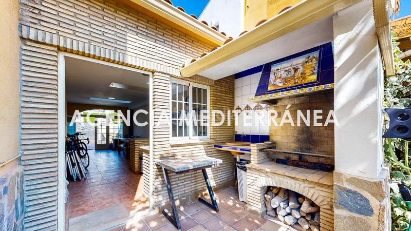 Foto 2c0b0a15-dd8d-4842-a5a6-e96310129017. Towny house with heating parking pool in Rascanya Pobla de Vallbona (la)