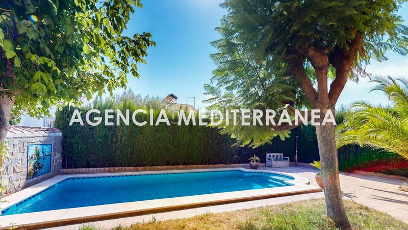 Foto 47d4932c-16bf-4a10-aabc-c752e1eb07e2. Towny house with heating parking pool in Rascanya Pobla de Vallbona (la)