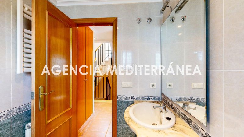 Foto ce36f355-1f8d-4e86-9e42-44f5e7204add. Towny house with heating parking pool in Rascanya Pobla de Vallbona (la)