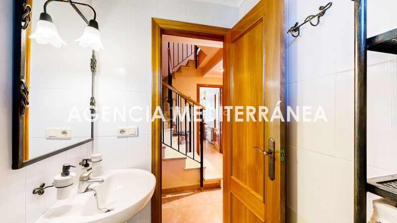 Foto f54890a3-356e-41a3-ba2a-789221c7665f. Towny house with heating parking pool in Rascanya Pobla de Vallbona (la)