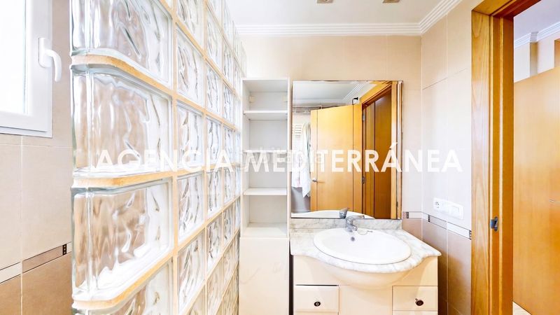 Foto 0afc26b5-e8b3-49f3-afad-7612bf772af7. Casa adosada adosado en venta en san antonio de benageber, con piscina independiente. en San Antonio de Benagéber