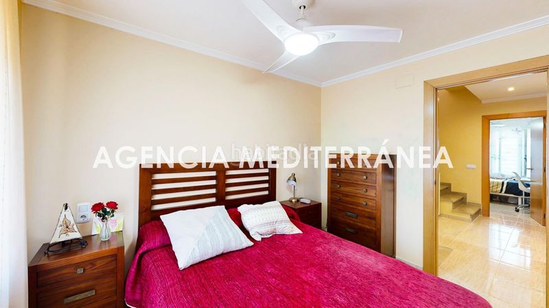 Foto a7d422de-db21-4ee4-ad38-c7681169c01a. Casa adosada adosado en venta en san antonio de benageber, con piscina independiente. en San Antonio de Benagéber