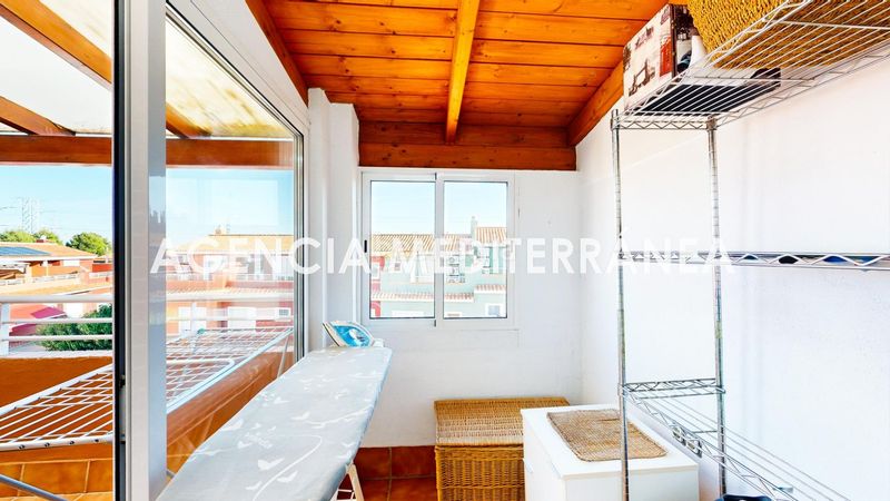 Foto b56f101d-23d7-46c1-a991-a5f74a504114. Casa adosada adosado en venta en san antonio de benageber, con piscina independiente. en San Antonio de Benagéber