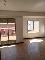Flat in Calle PELLERS DELS