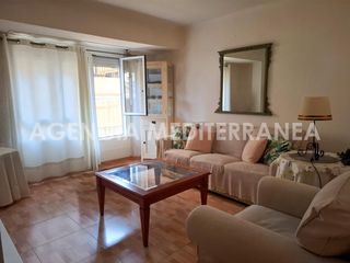 Appartamento  Avenida gregorio gea. Piso en venta en mislata, con cuatro habitaciones