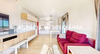 Rent Penthouse in Alcácer. Ático dúplex en alquiler en alcàsser  terraza privada y vistas d