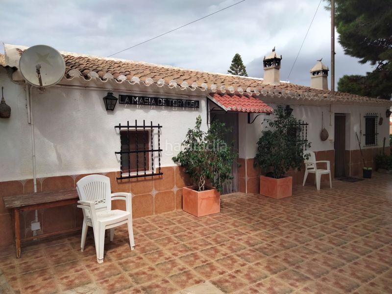 Foto e887e04f-65aa-4006-8f60-74ea61651d34. Masia amb xemeneia aparcament a Tébar - Los Arejos Águilas