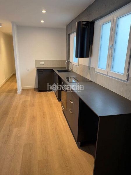 Foto f312d6d7-e012-4f9d-8eb7-a180f953ca3b. Pis a Nou Moles Valencia