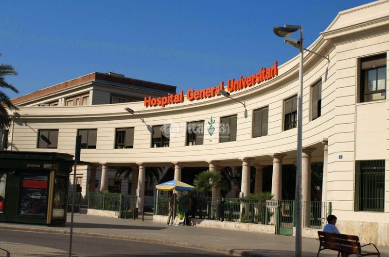 Foto f5ffe679-930b-4fa1-8c10-cb80b7760fe7. Pis amb aparcament a Nou Moles Valencia