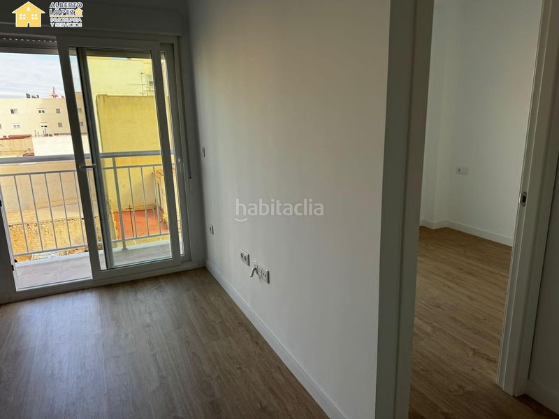 Foto 5f71e1f2-1b93-40b1-a109-3bc86b0f96b7. Lloguer pis a El Altet Elche / Elx