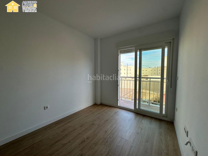 Foto a862031d-5e35-4027-85ff-d80cde18f231. Lloguer pis a El Altet Elche / Elx