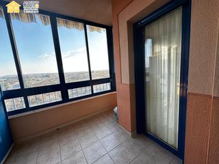 Alquiler Piso en El Altet. Vivienda de 3 dormitorios en alquiler de larga estancia en el al