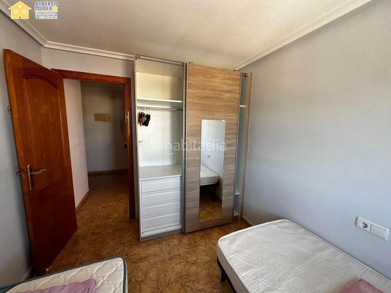 Foto 8eafc23f-073d-4817-b5ca-f19f761df70d. Rent flat in El Altet Elche / Elx