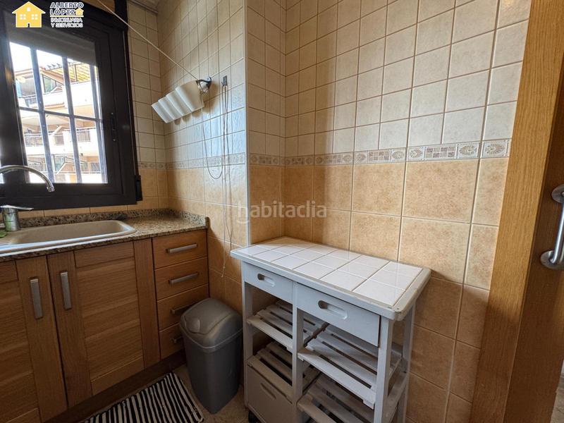 Foto 4d7b0736-97ec-4871-a825-bafbb3d07e07. Alquiler piso  en alquiler en Los Arenales del Sol con aire acondicionado y piscina comunitaria en Elche / Elx