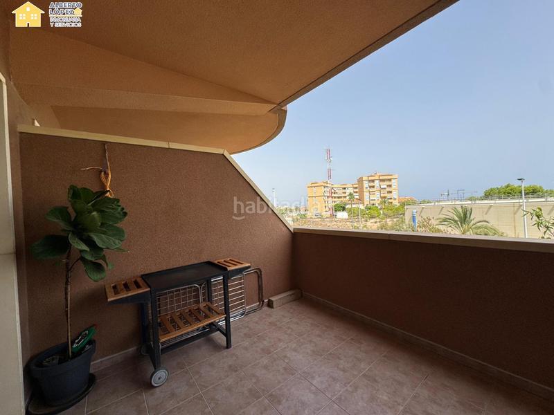 Foto 241e57c3-6a6f-4772-afa1-6ebac9db06cd. Rent flat with heating parking pool in Los Arenales del Sol Elche / Elx