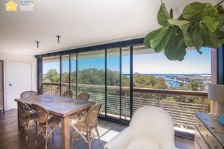 Miete Appartement in Ensanche-Diputación. Alquiler de apartamento de lujo frente al mar  centro de alicant