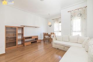 Appartement à El Altet. Piso en venta en el altetelche.