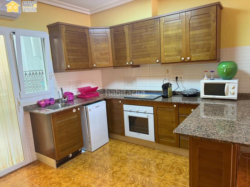 Foto 0c5ccbec-8070-4fdf-b917-c250dfbd74f3. Rent duplex with pool in Los Arenales del Sol Elche / Elx