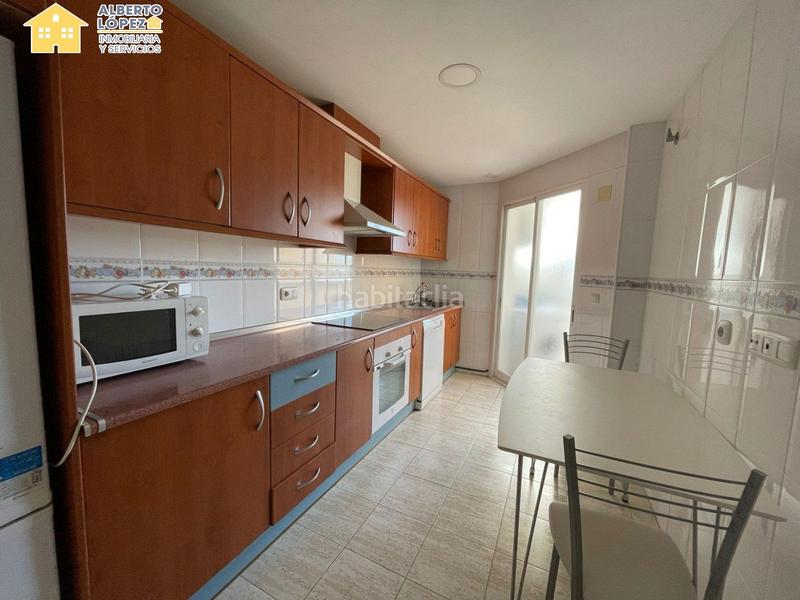 Foto 2cff1cdf-7230-43e3-baf6-aac4a4368696. Rent flat in El Altet Elche / Elx