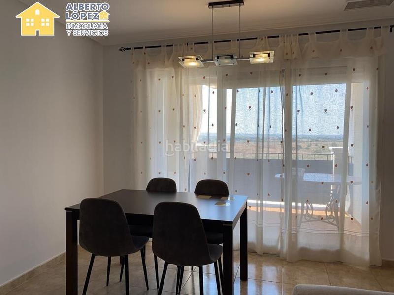 Foto 1e66c59c-46f6-4fef-af98-a69ff1e11dd0. Miete etagenwohnung mit parking in El Altet Elche / Elx