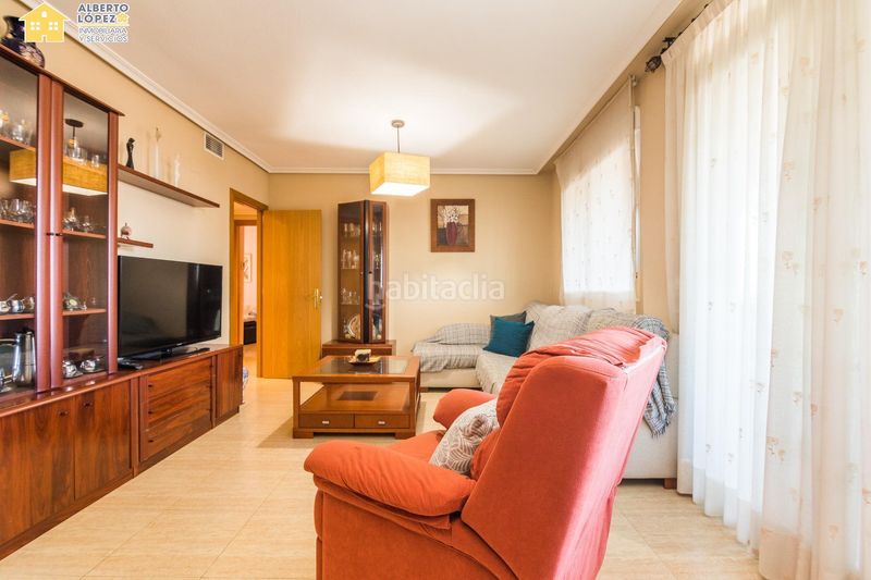 Foto 6a2b0336-81c3-466c-89e3-bc2c4c163843. Apartament amb calefacció aparcament piscina a Babel Alicante