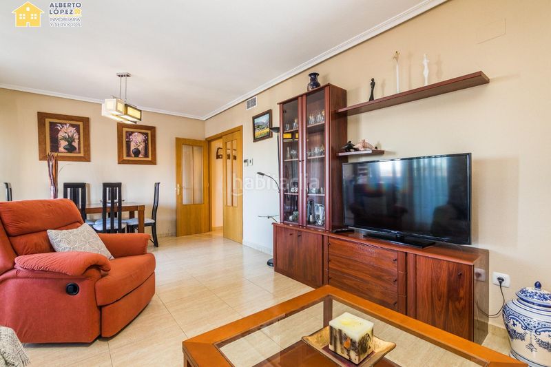 Foto 74bc06a5-b99c-4e9f-b6fb-798c4d9830f7. Apartament amb calefacció aparcament piscina a Babel Alicante