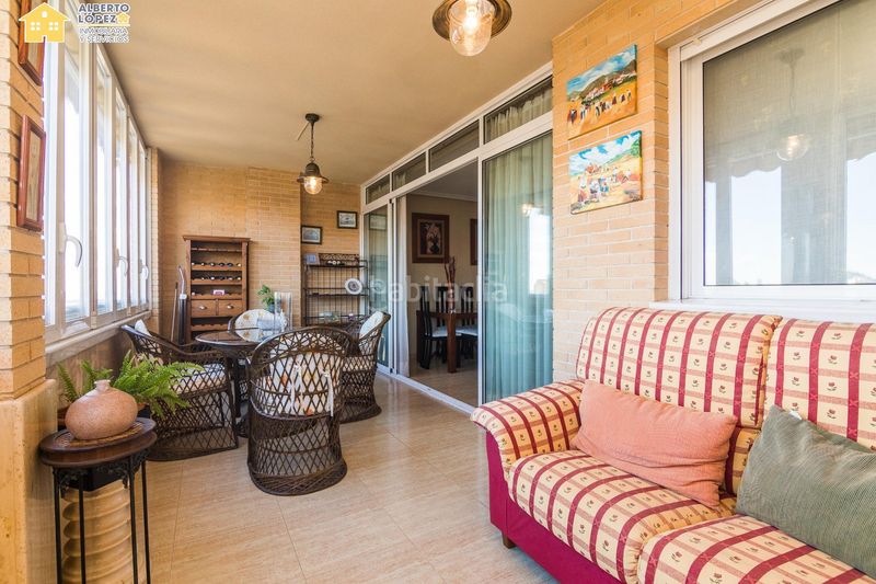 Foto 78dd19a6-1cde-40c1-92b3-452ec6d183dd. Apartament amb calefacció aparcament piscina a Babel Alicante