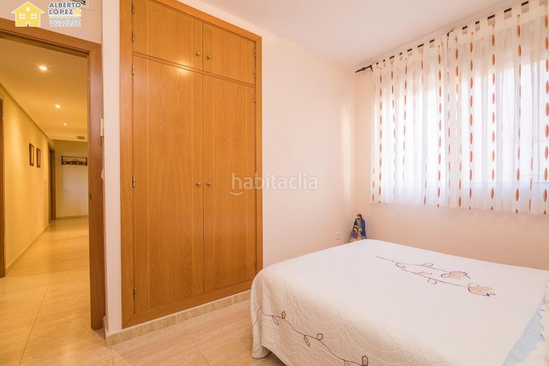 Foto f8a92288-42e6-420a-9913-77f1dd24ef51. Apartament amb calefacció aparcament piscina a Babel Alicante