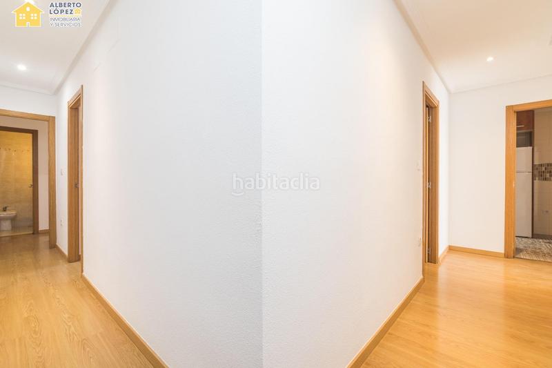 Foto 6ad82f36-be93-4a2b-801d-b36ab1524a49. Apartment in El Altet Elche / Elx