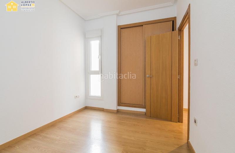 Foto 868984d5-49d8-45ab-8451-832e7c185c0e. Apartment in El Altet Elche / Elx