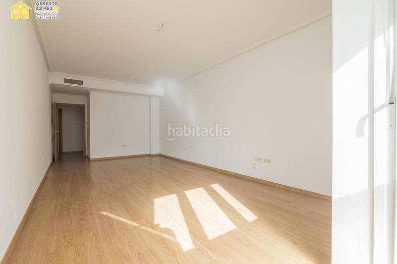 Foto b87d48d8-6475-4a81-b3dc-31edb7f9f099. Apartment in El Altet Elche / Elx