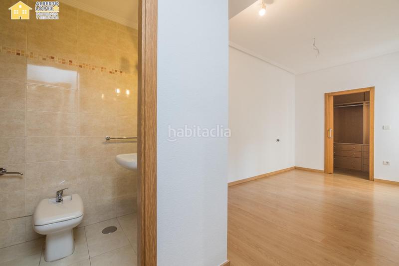 Foto ccce9660-d0aa-4e62-b328-69f86cb2483a. Apartment in El Altet Elche / Elx