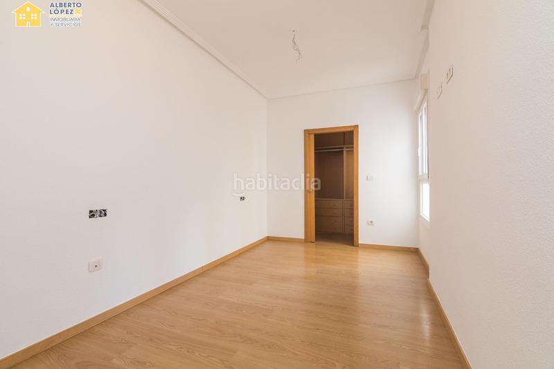 Foto d0656f69-f2c9-4416-94c8-efede3f1170b. Apartment in El Altet Elche / Elx